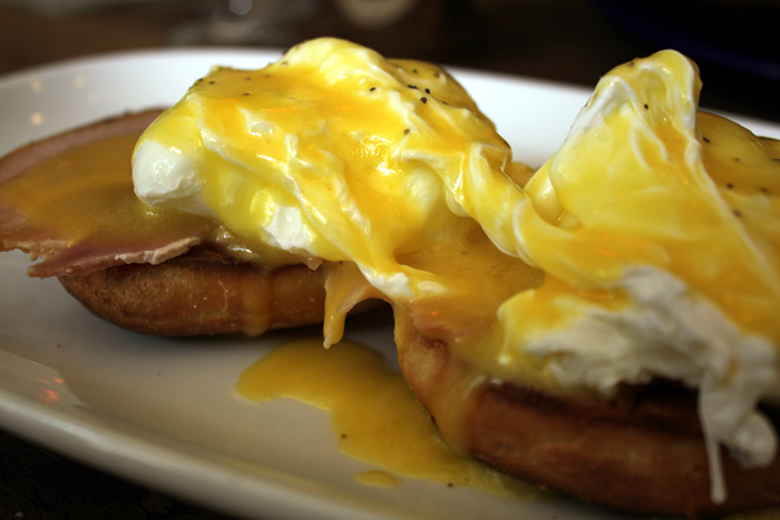 eggs benedict