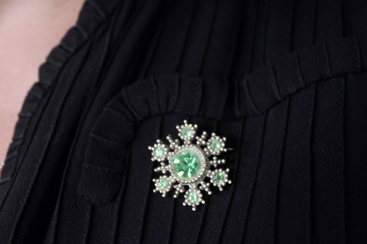 Snowflake brooch