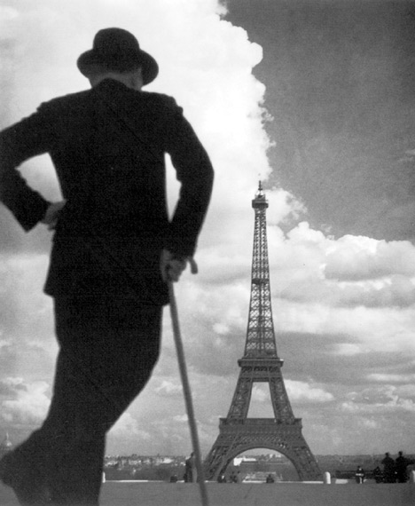 Vintage Man Eiffel Tower