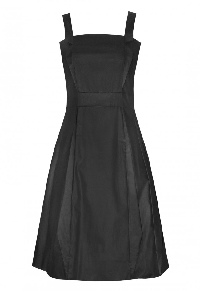 Friday Frock Love: Little Black Dress - Lipstick, Lettuce & Lycra