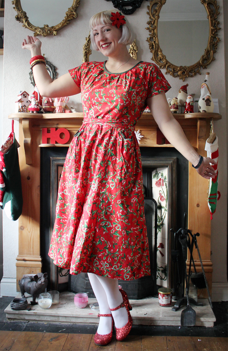 christmas bauble outfit