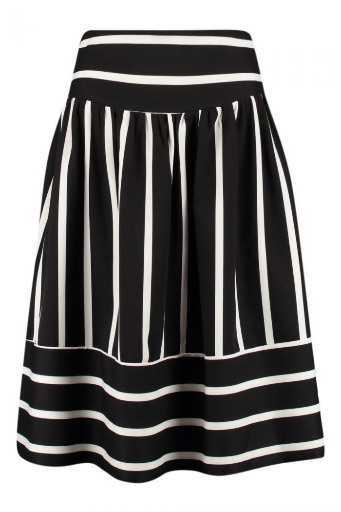 Must Have Midi Skirts for All Seasons